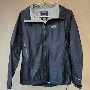 REI Goretex Shell Rainjacket, women's size medium